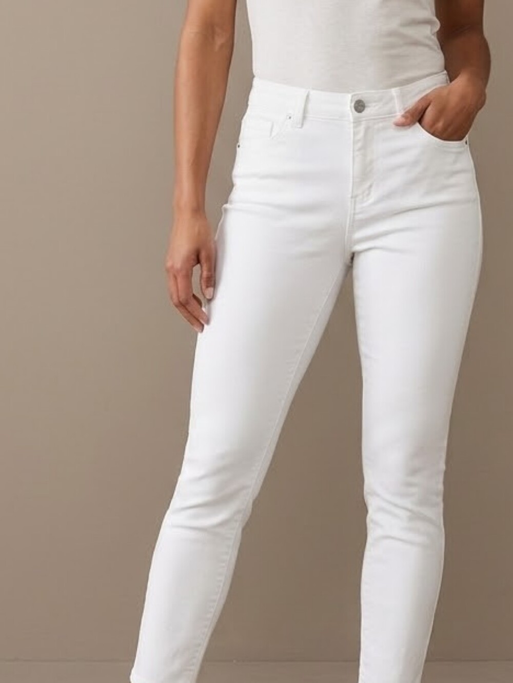 d.jeans White Mid Rise Skinny Ankle Jeans Size 10